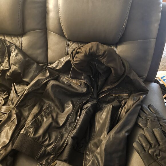 Leather Coats - Picture 3 of 5